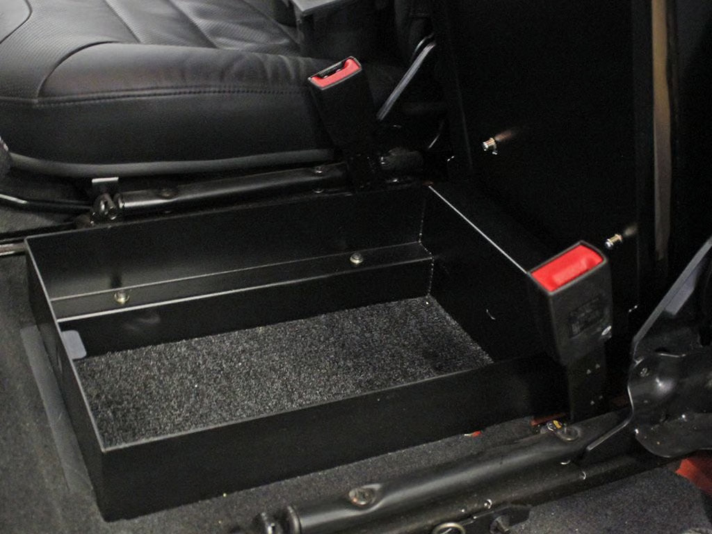 Land Rover Defender (1983-2016) Under Console Safe